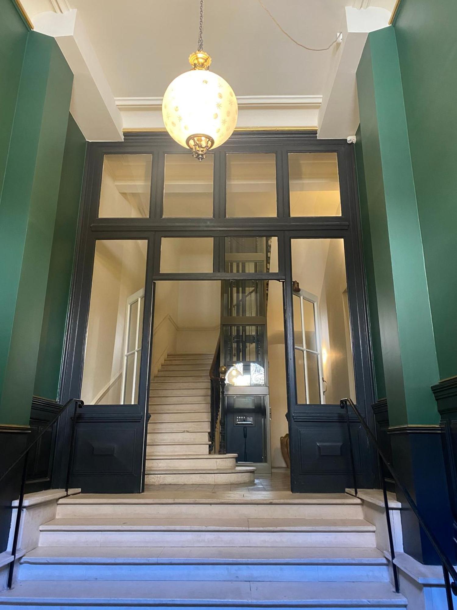 Le Saint Apolline - Sete, Appartement Haussmanien Ngoại thất bức ảnh